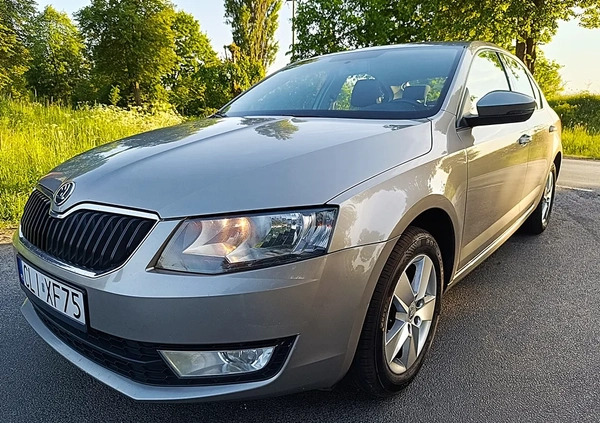 Skoda Octavia cena 35900 przebieg: 253000, rok produkcji 2016 z Lipno małe 781